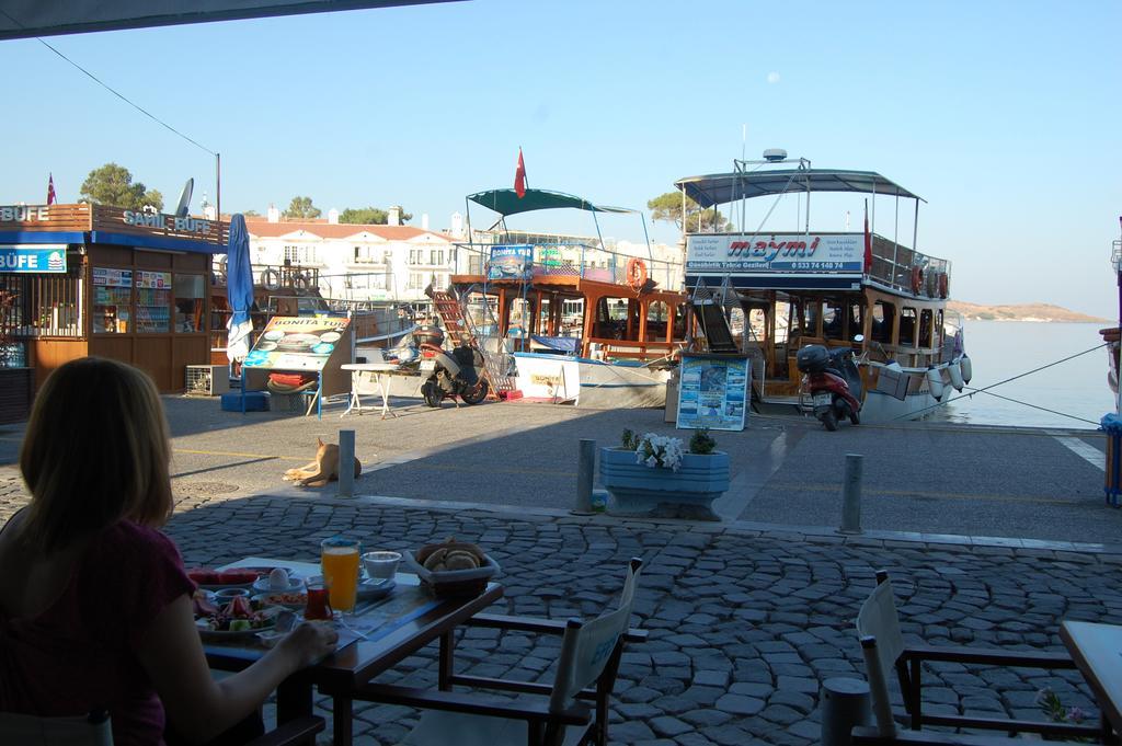 Villa Dedem Hotel Foça Exterior foto