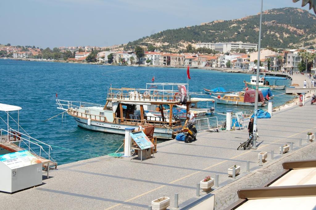 Villa Dedem Hotel Foça Exterior foto